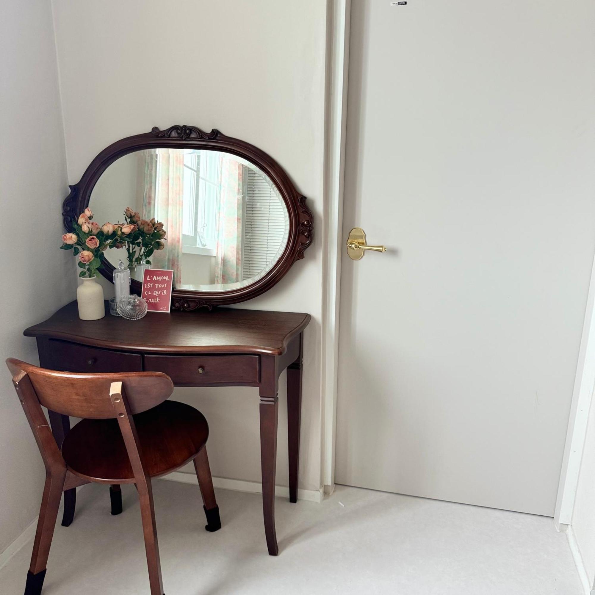 On - Foreigners Only Apartment *